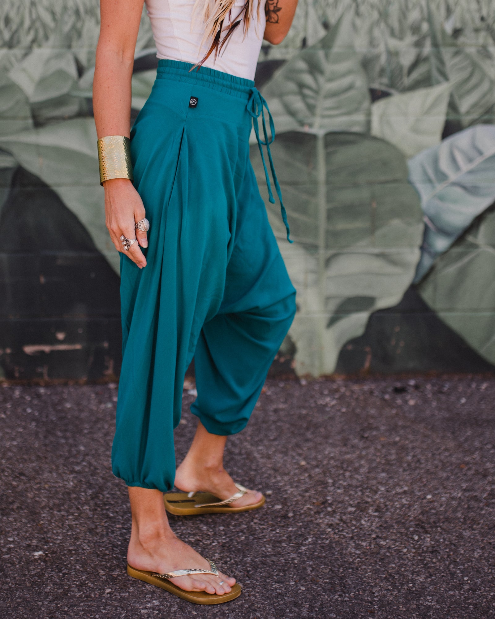 SAVANNAH SOLID PANTS
